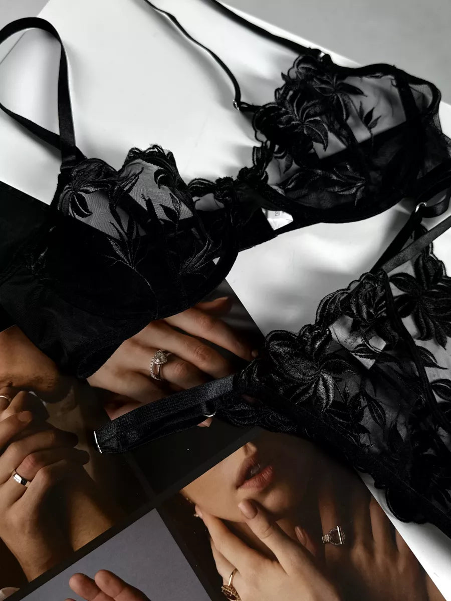 Lingerie Mesha de Lótus Black