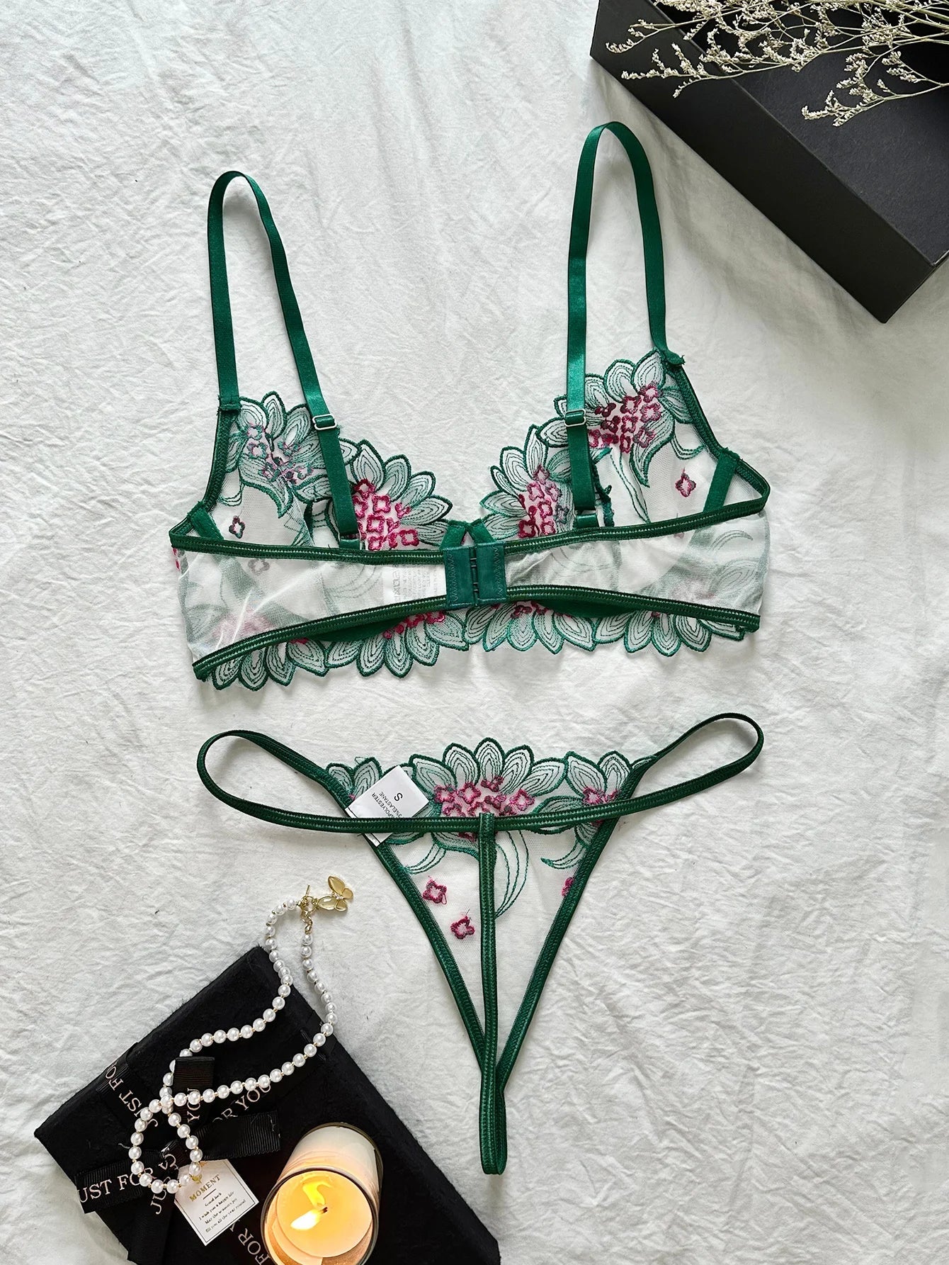 Lingerie Hera