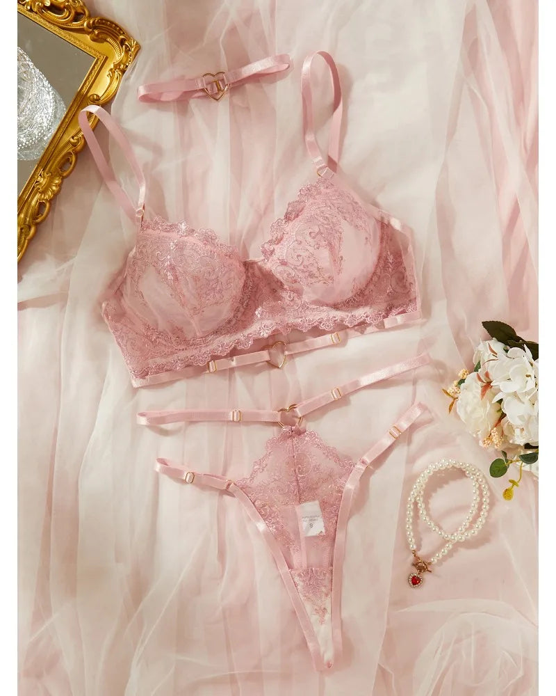 Lingerie Amour