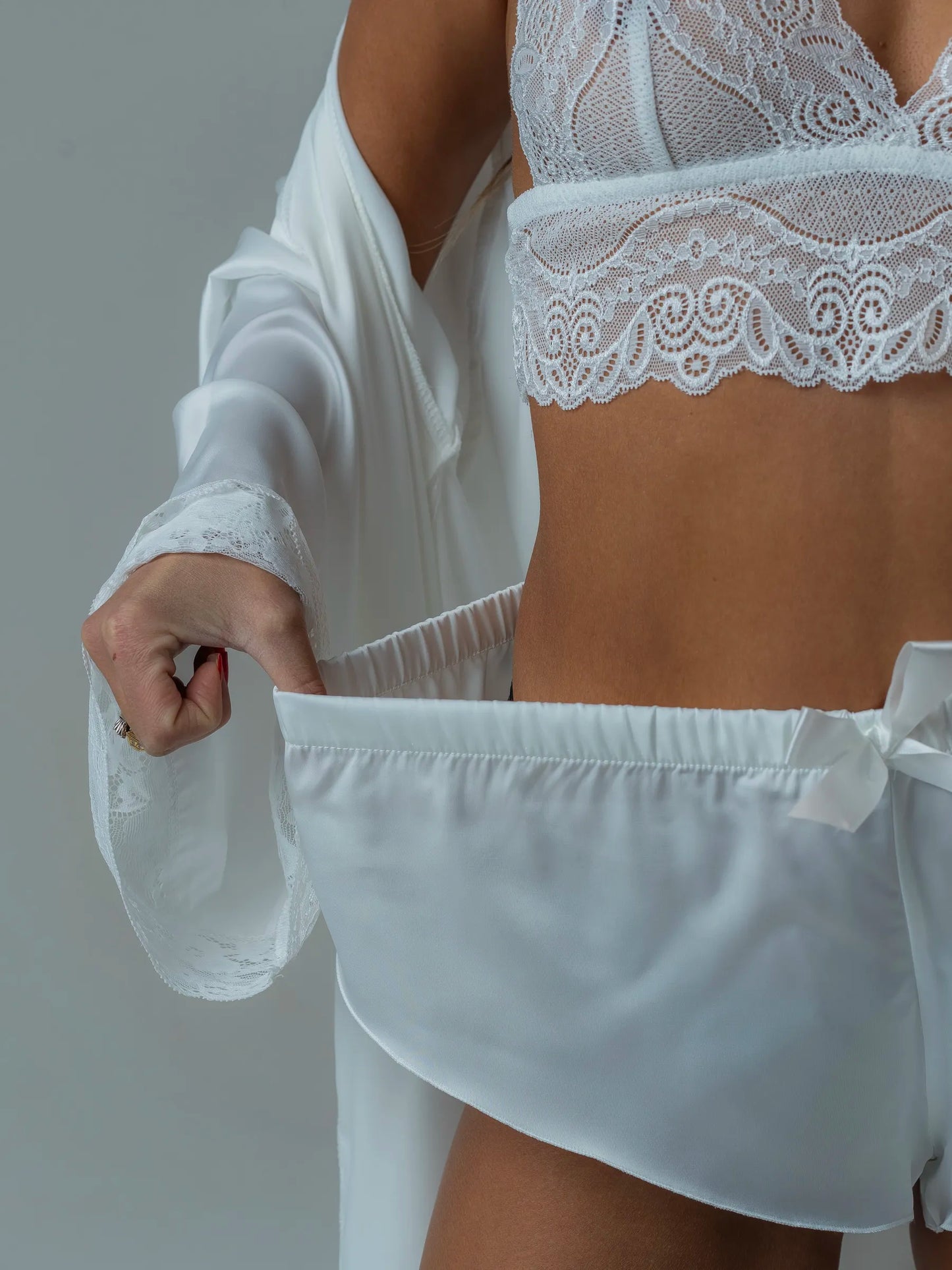 Conjunto BabyDoll e Robe Wild Lace Neve