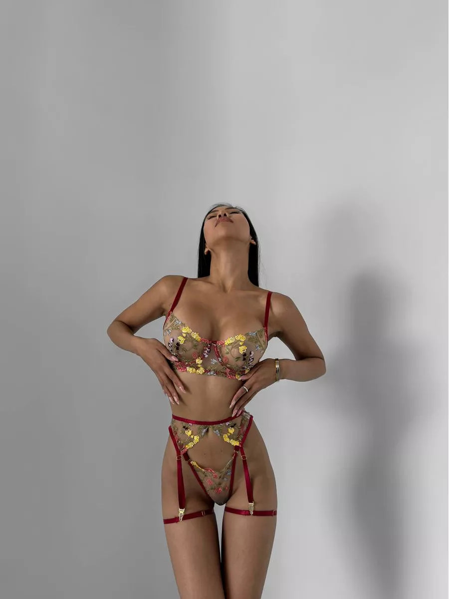 Lingerie Gardens Wine