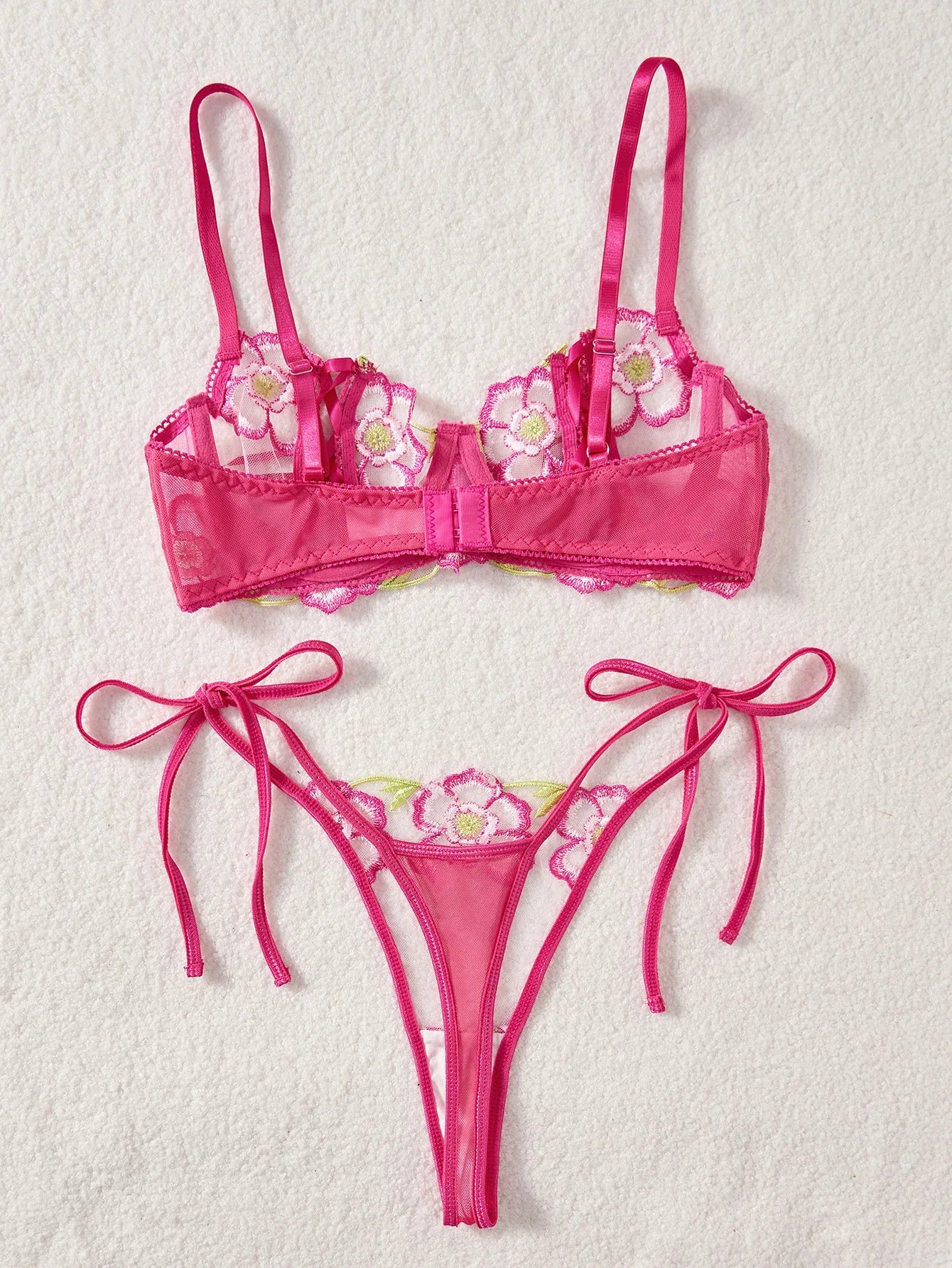 Lingerie Camélia