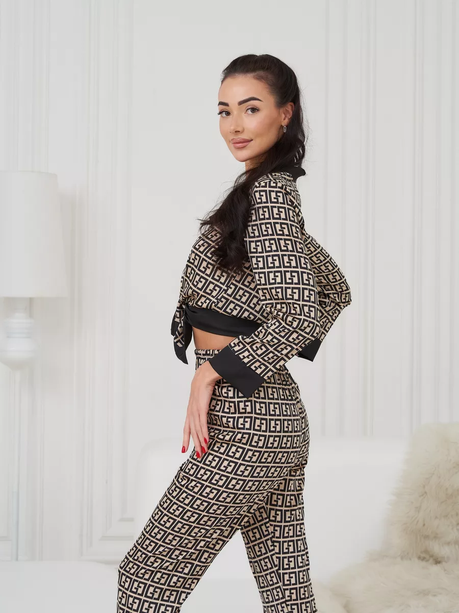 Pijama Longo Luxe Monogram