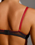Lingerie Scarlet