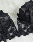 Lingerie Valentine: celebre o amor com elegância e paixão.