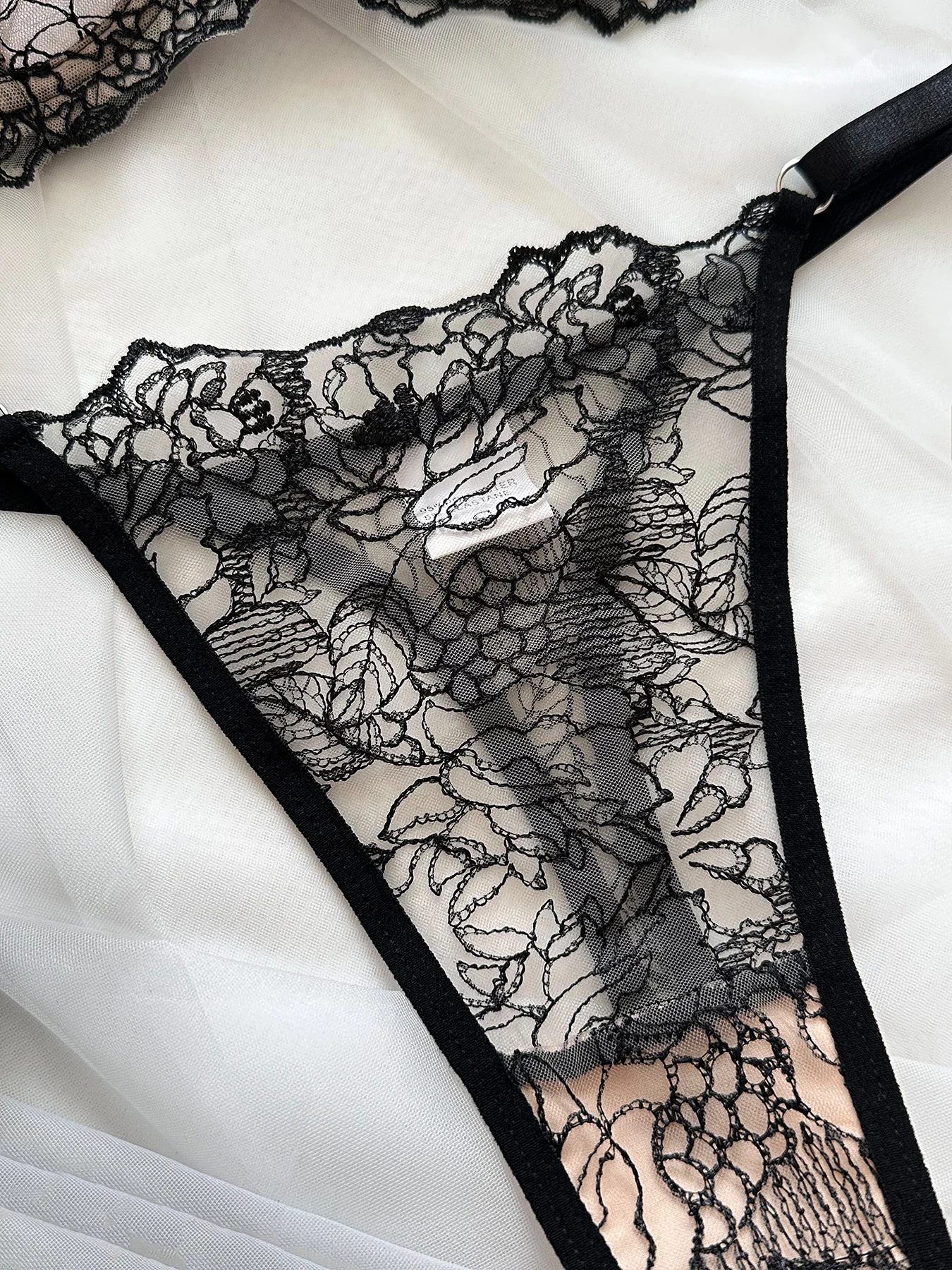 Conjunto de Lingerie Morgana™ | O Segredo das Mulheres (FRETE GRÁTIS) - savina