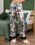 Pijama Longo Manga Curta Noite na Savana