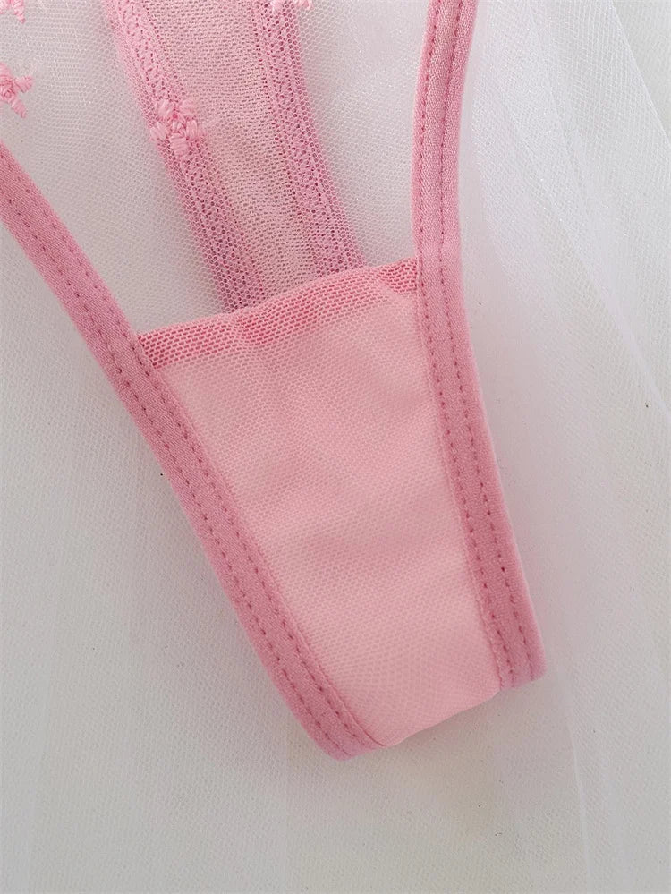 Lingerie Daisy