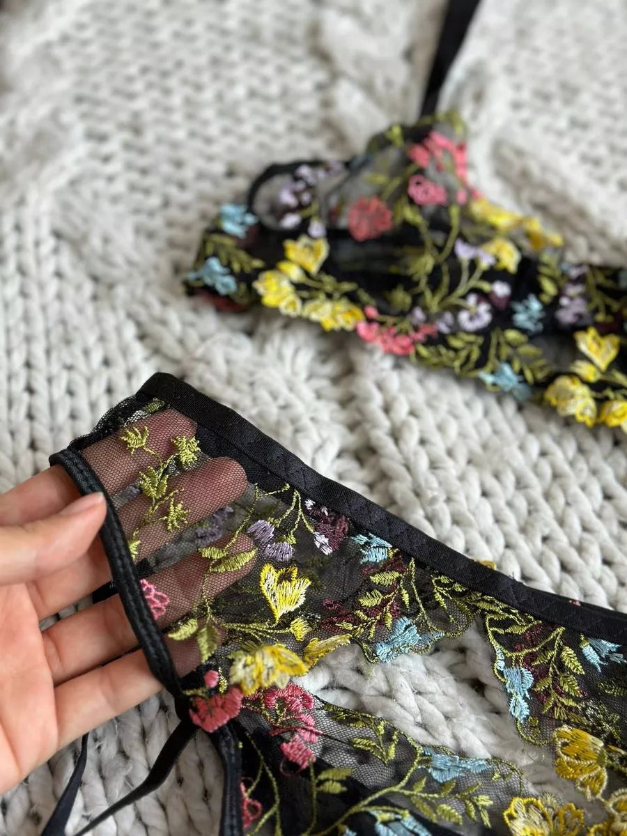 Lingerie Gardens Black