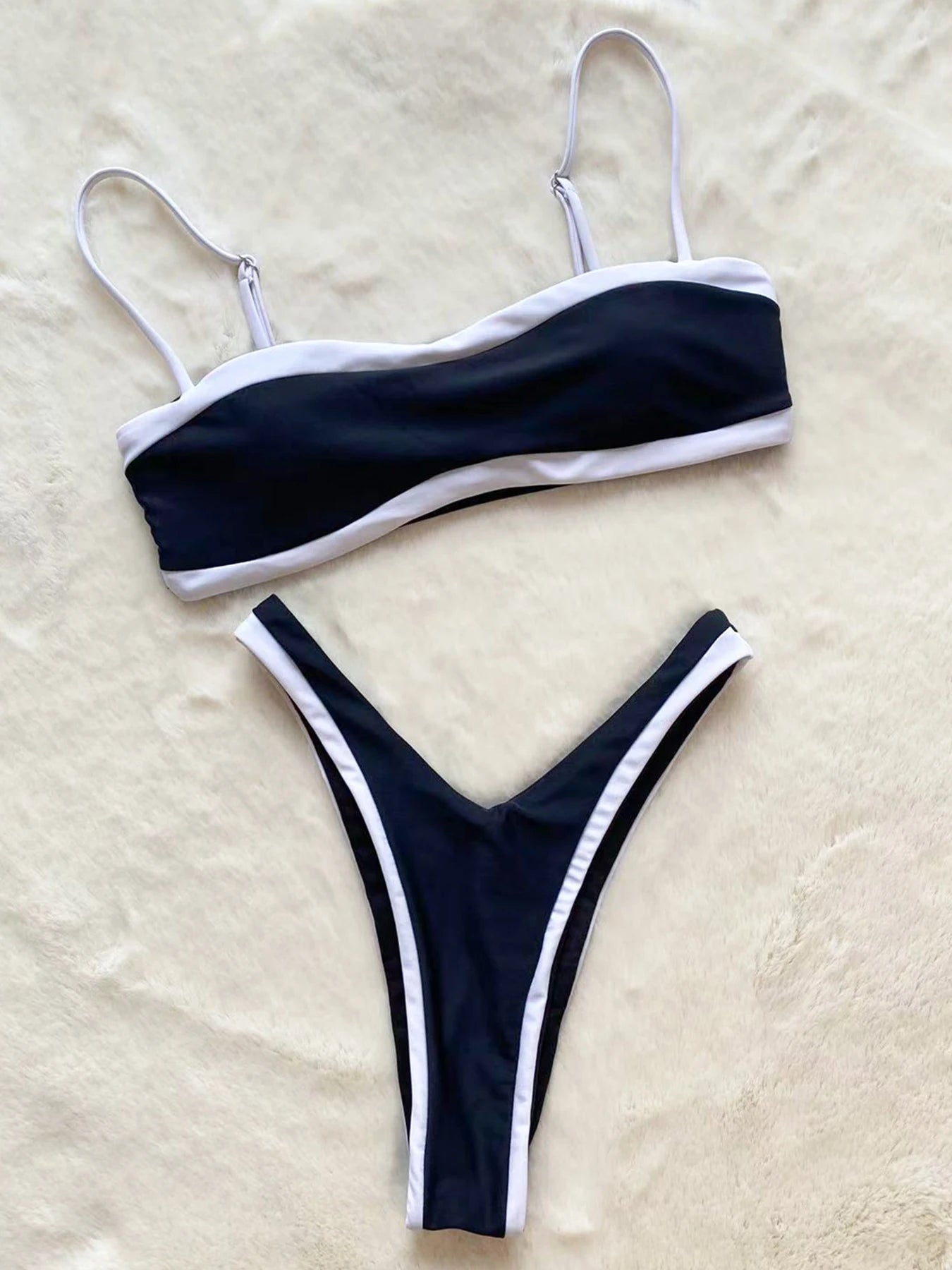 Biquíni Delta Noir Capri