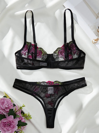 Lingerie Noir Blossom