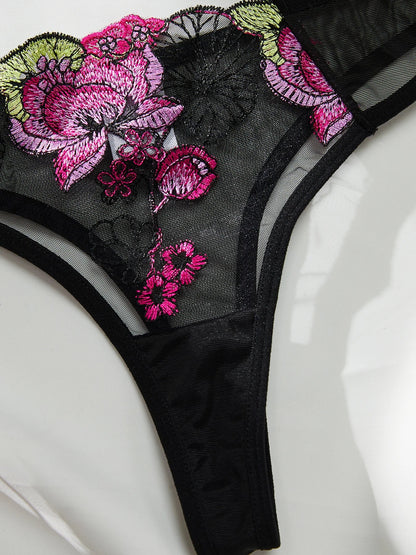 Lingerie Noir Blossom