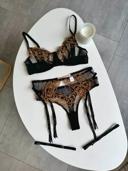 Lingerie Ouro Nero