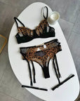 Lingerie Ouro Nero