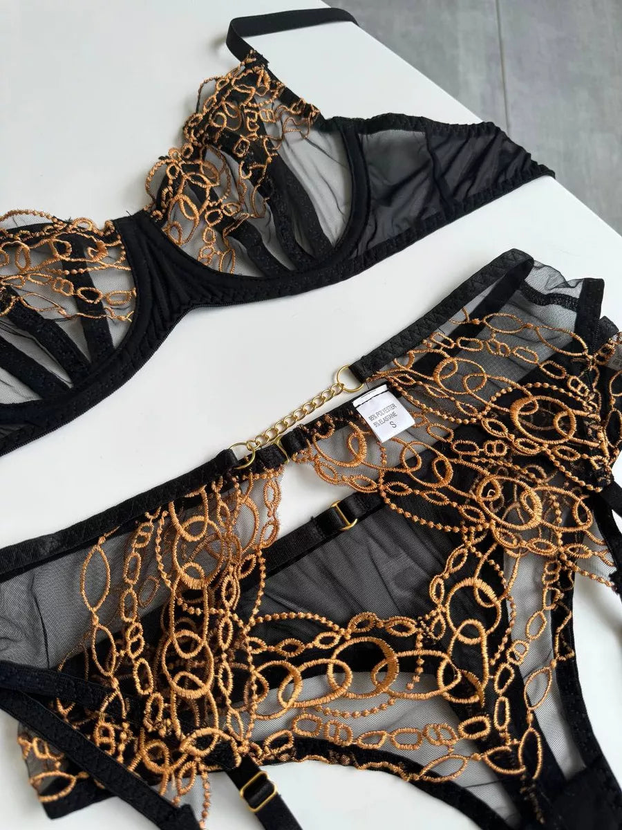 Lingerie Ouro Nero