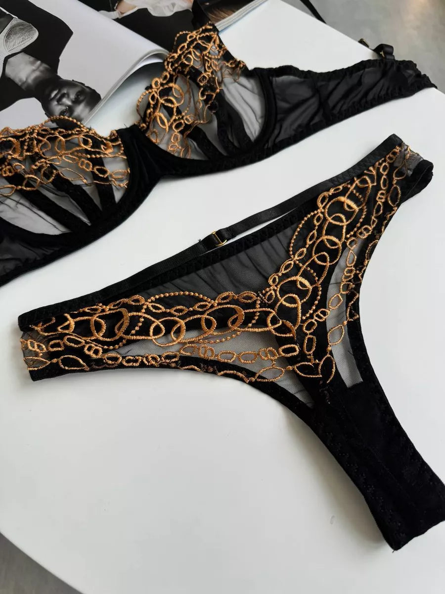 Lingerie Ouro Nero