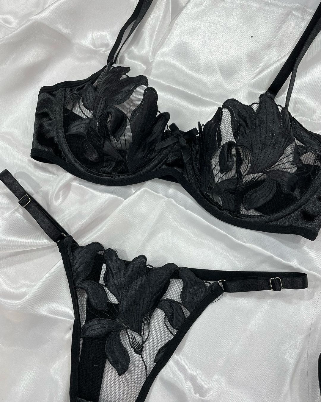 Lingerie Tempina Black: Cor preta, o clássico que nunca sai de moda.