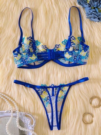 Lingerie Vellena valorizando suas curvas, sinta-se sensual e poderosa.